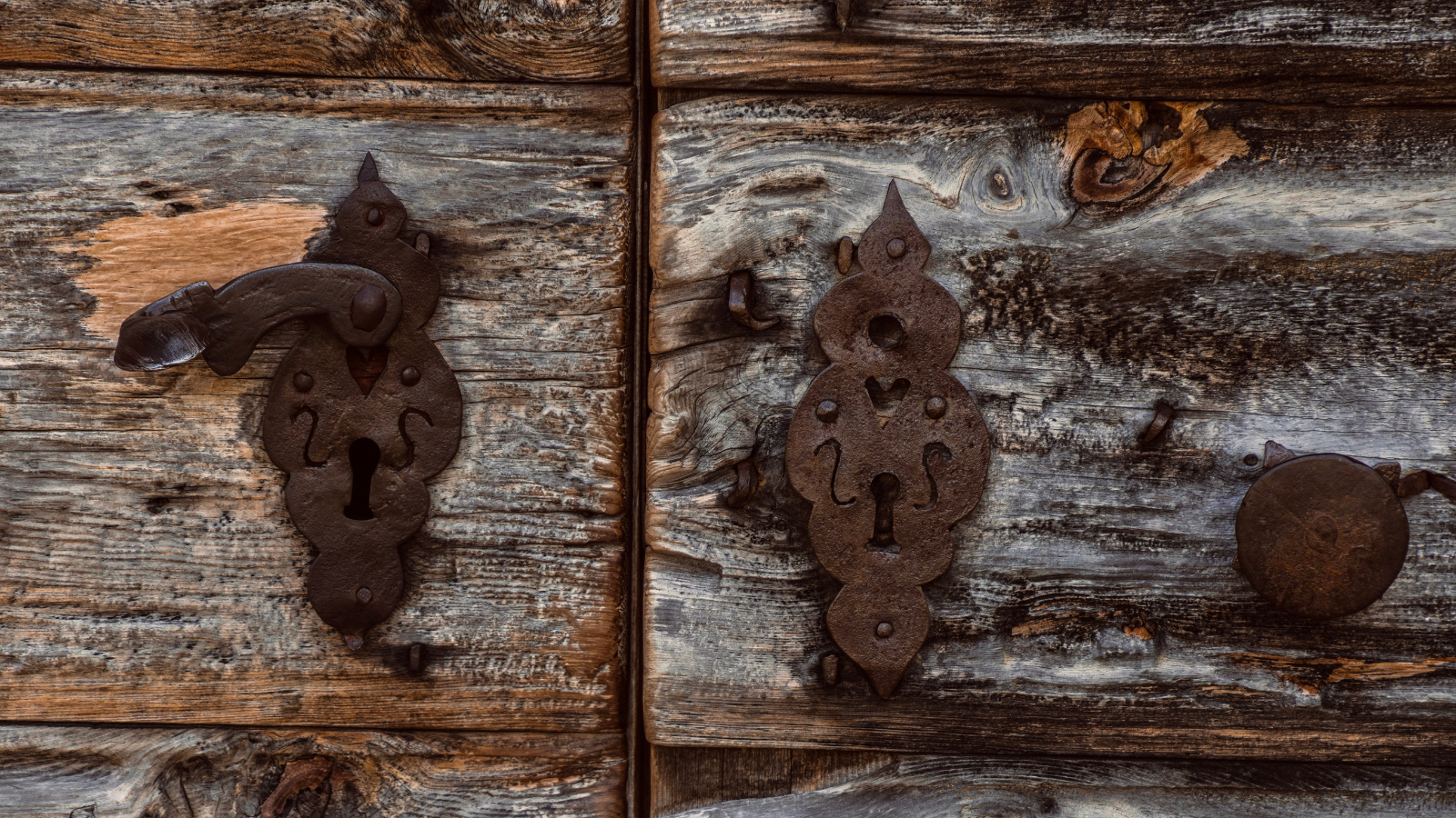 The all-seeing eye: From watchtowers to AI-powered surveillance